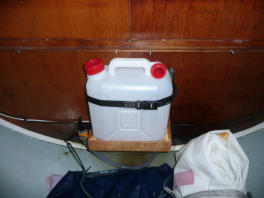 Fitting Removable Water Tank -  16 Jan 2011